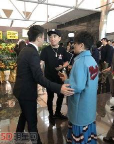 王思聪何猷君最新动态爆料,揭秘豪门二代们的精彩生活！”